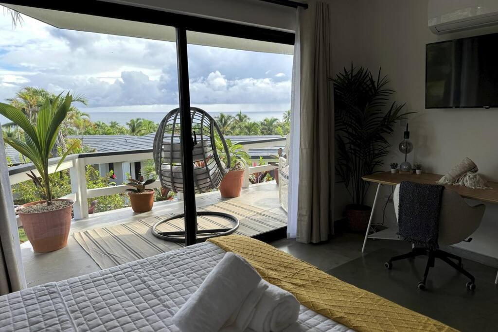 Catalina, Cabrera Oceanview Multi 2 Bd 2 Bath Condo Units With Balcony And Pool Exterior photo